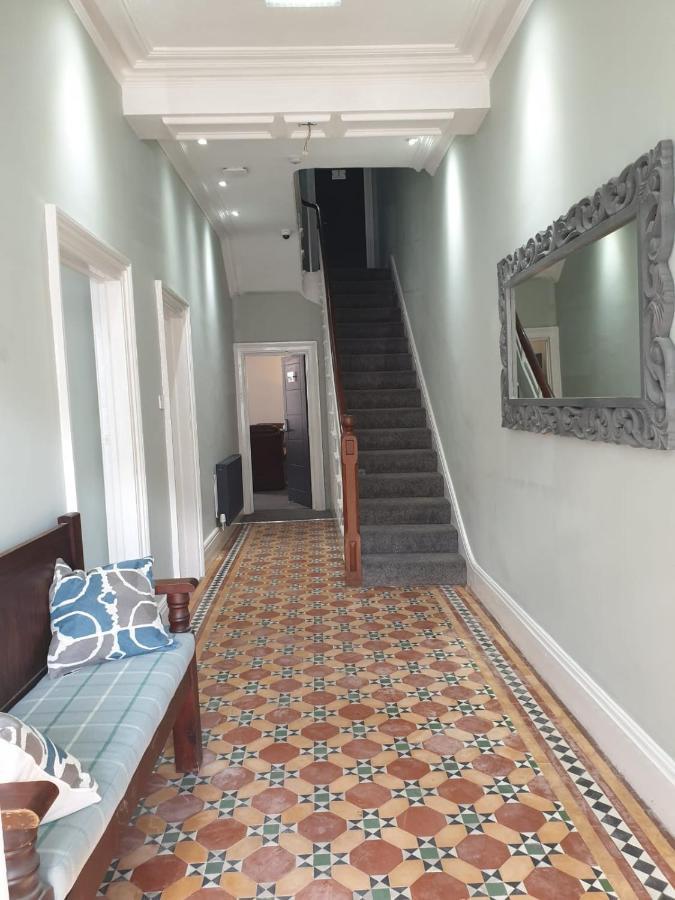 No 27 Chapel Street Guest House Llandudno Extérieur photo