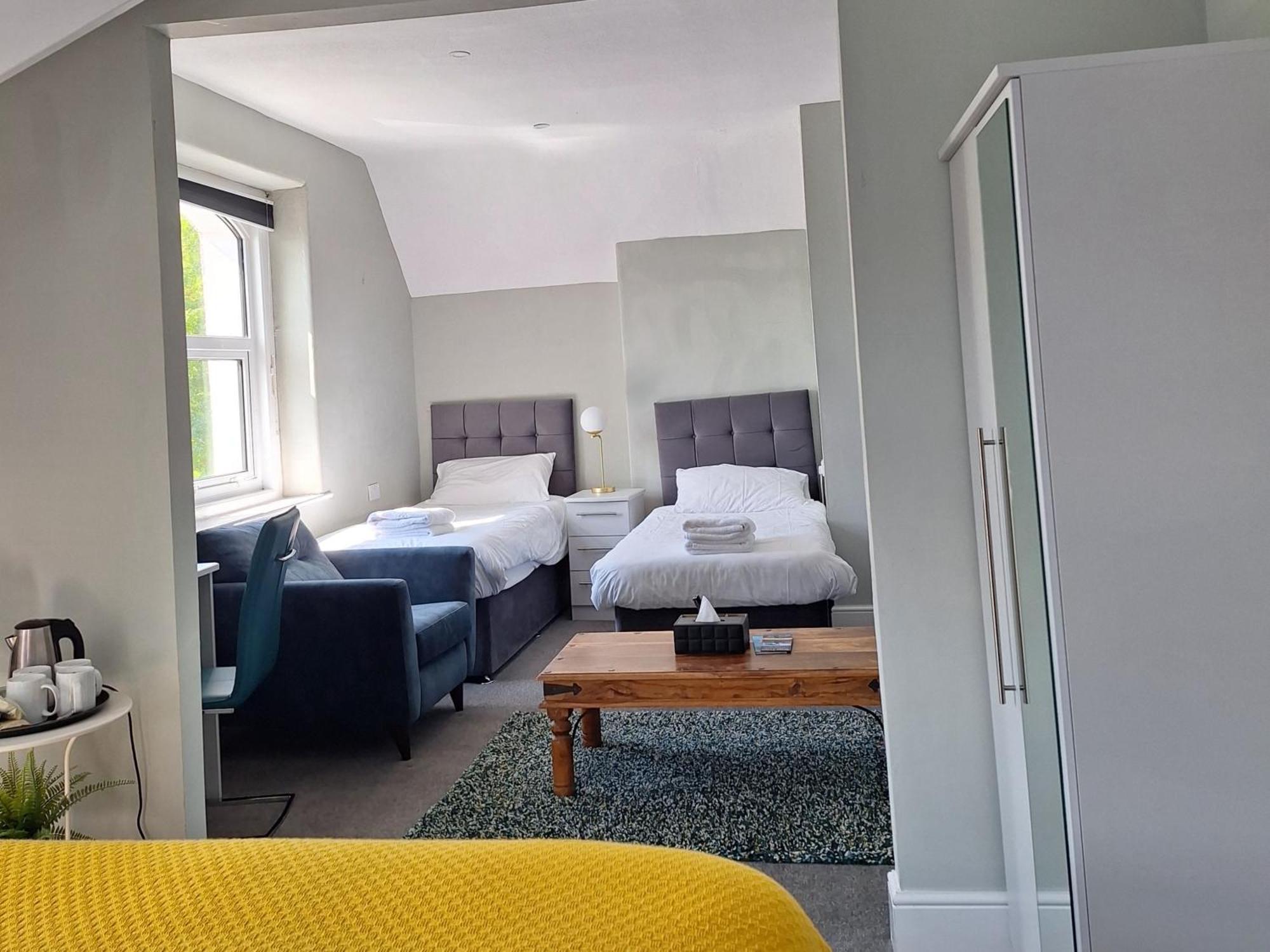 No 27 Chapel Street Guest House Llandudno Extérieur photo